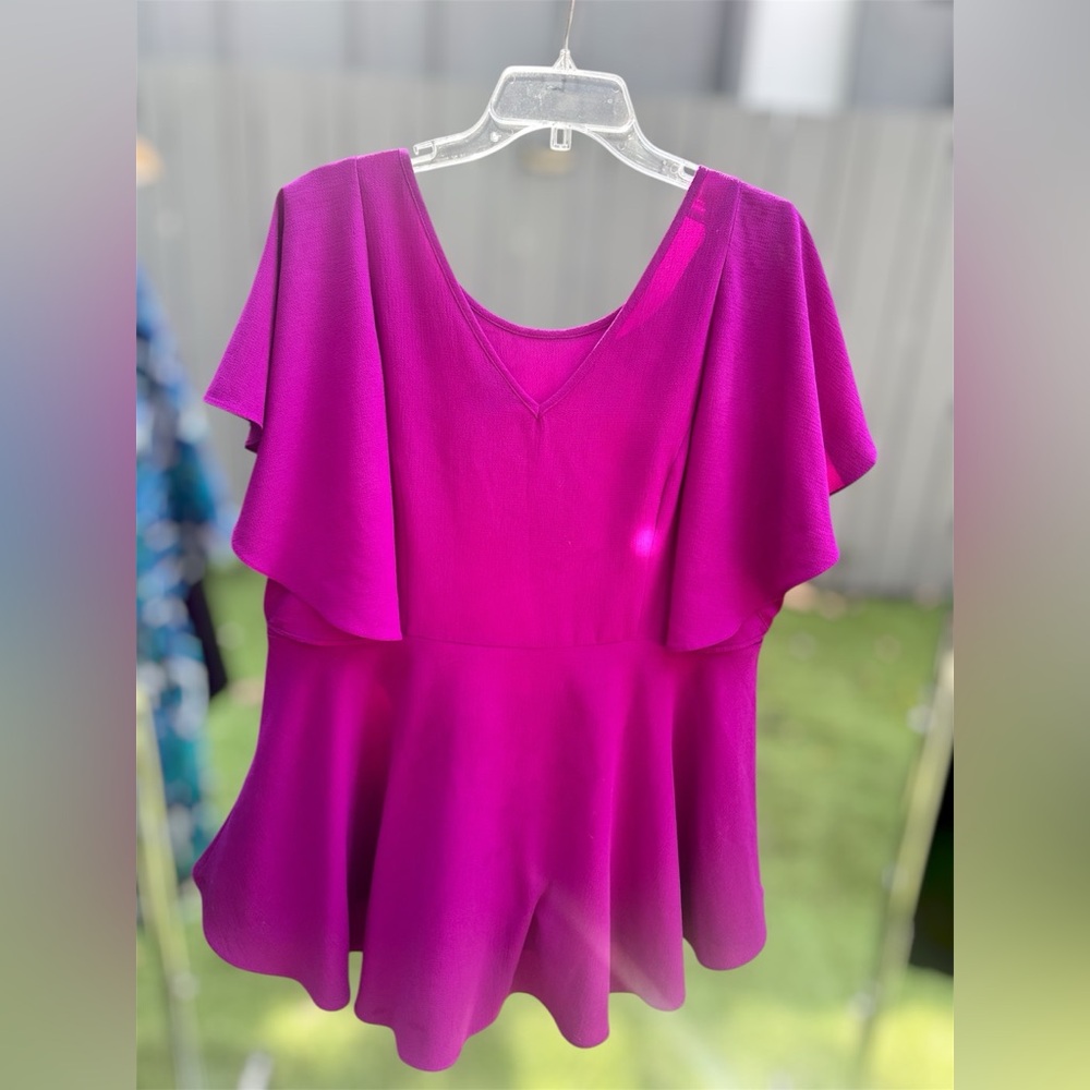 City Chic Flutter Sleeve Peplum Top - Magenta